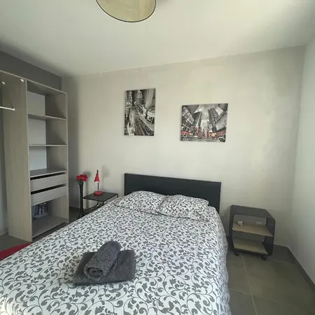 Holiday home Chaleureuse Maison